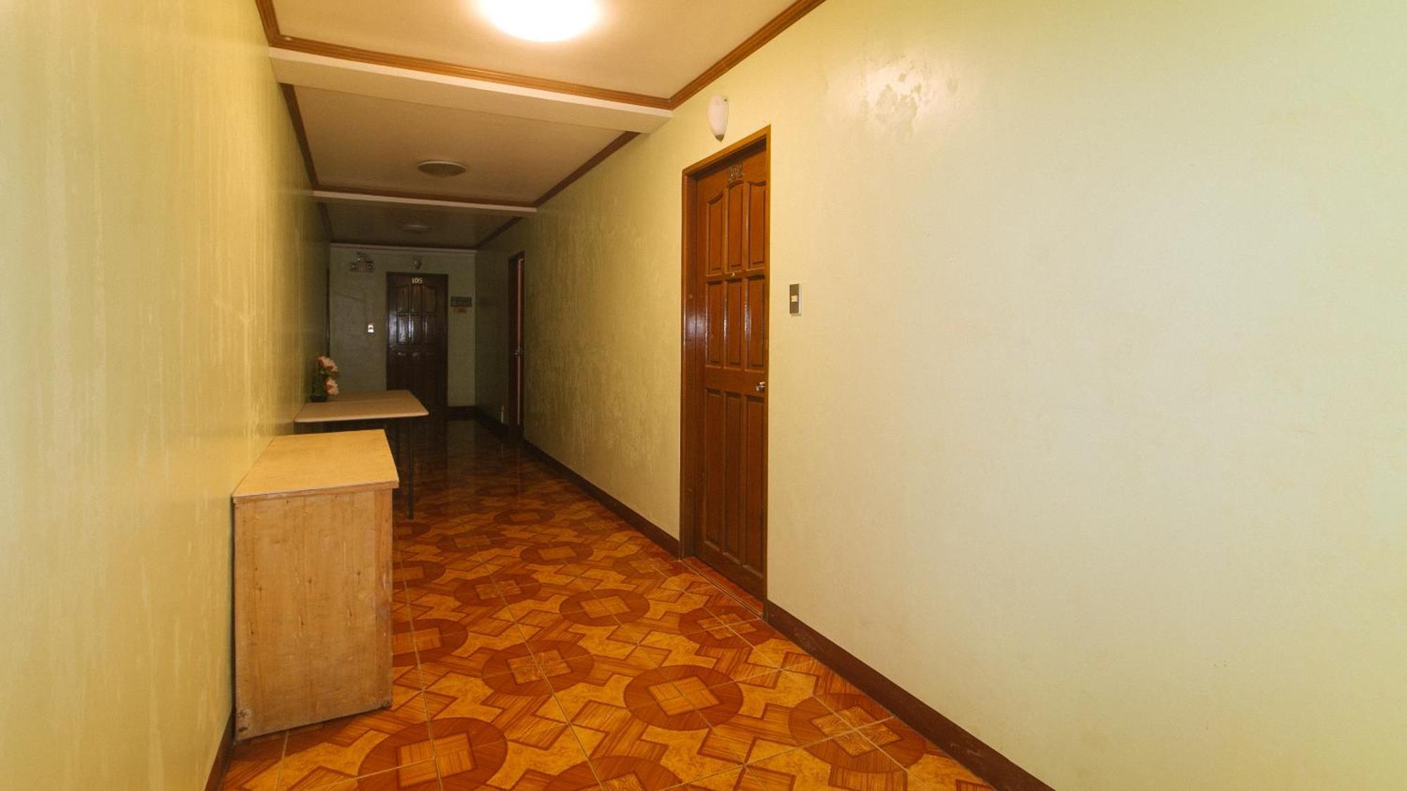 Lauriens Hotel Tagaytay Tagaytay City Exterior photo