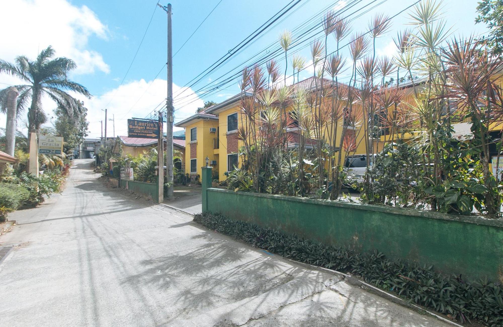 Lauriens Hotel Tagaytay Tagaytay City Exterior photo